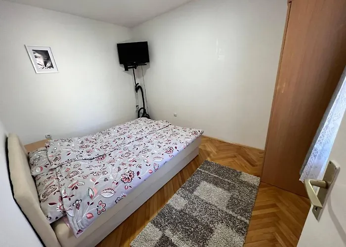 Διαμέρισμα Vuk *